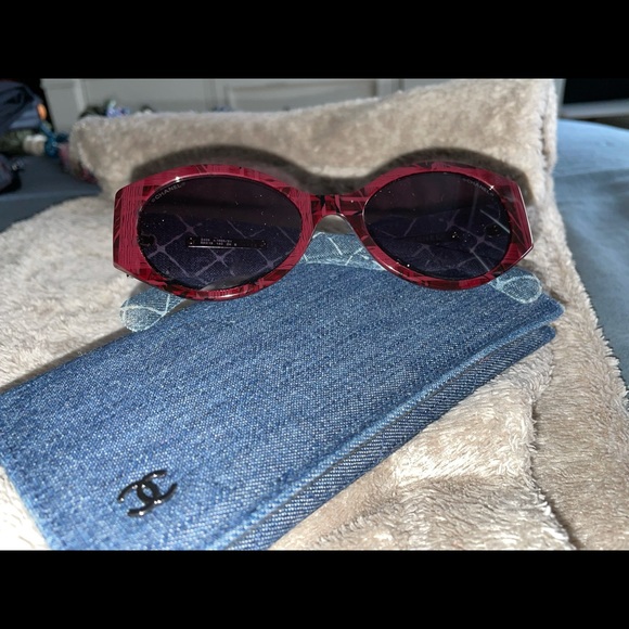 CHANEL Accessories - Chanel sunglasses